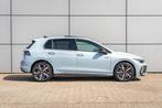 Volkswagen Golf GTE 1.5 272pk eHybrid | Panoramadak | Head-u, 12 maanden, Stof, 26 kWh, 1700 kg