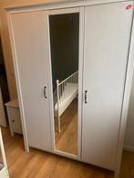 IKEA Hemnes kledingkast 3 deurs met spiegel, 100 tot 150 cm, Ophalen of Verzenden, Zo goed als nieuw, 25 tot 50 cm