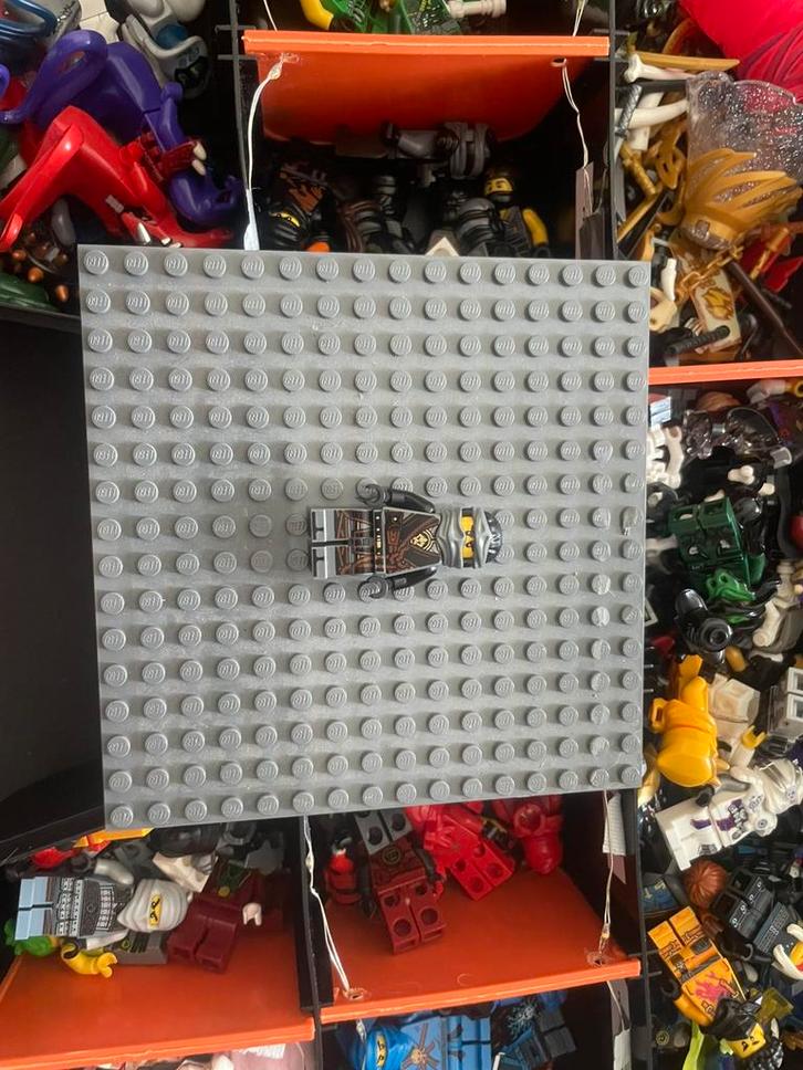 Lego Ninjago hands of time cole, Kinderen en Baby's, Speelgoed | Duplo en Lego, Zo goed als nieuw, Ophalen of Verzenden