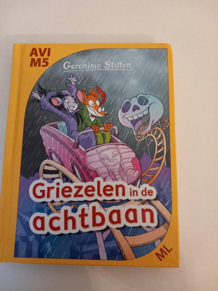 Geronimo Stilton: Griezelen in de achtbaan, Boeken, Kinderboeken | Jeugd | onder 10 jaar, Zo goed als nieuw, Fictie algemeen, Ophalen of Verzenden