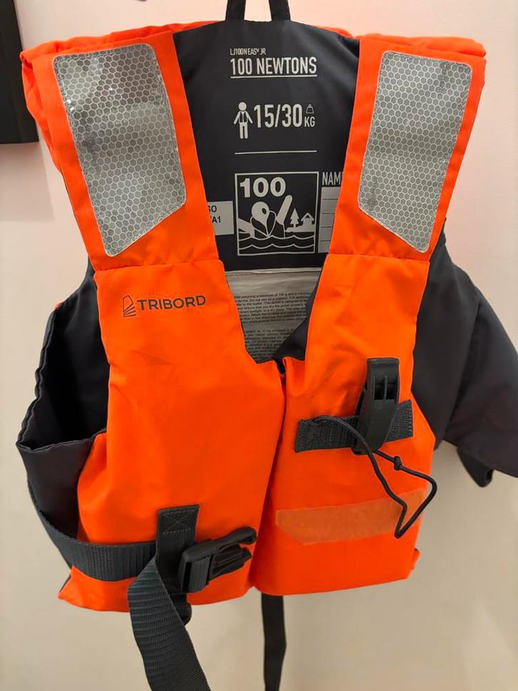 Tribord Zwemvest 100N - 15/30kg, Watersport en Boten, Accessoires en Onderhoud, Zo goed als nieuw, Overige typen, Ophalen