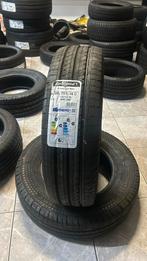 Continental van contact ultra 205/75/16, Bestelwagen, 16 inch, Nieuw, Band(en)
