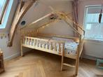 Kinderbed huisje 90x200 - amper gebruikt, Kinderen en Baby's, Kinderkamer | Stapelbedden en Hoogslapers, Ophalen, Zo goed als nieuw