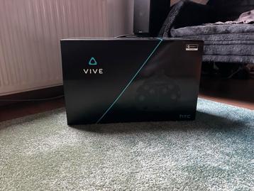 HTC Vive VR Bril - Compleet! beschikbaar voor biedingen