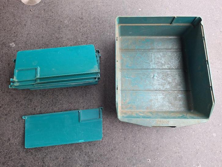 Steco groene magazijnbak / opbergbak met tussenschotten, Doe-het-zelf en Verbouw, Kratten en Dozen, Gebruikt, Bak of Kist, Minder dan 50 cm