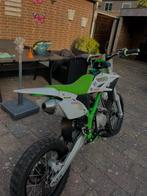Crossmotor 125cc 4-takt, Fietsen en Brommers, Brommers | Crossbrommers, 125 cc, Zo goed als nieuw, 4 versnellingen, Ophalen