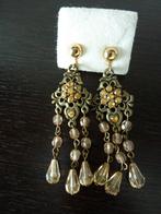 Lange oorbellen met strass ze zijn met klemsluiting, Overige materialen, Hangers, Ophalen of Verzenden, Zo goed als nieuw