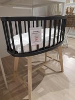 Kidsmill Lars Wieg Zwart/ Blank, Ophalen, Zo goed als nieuw, Wieg