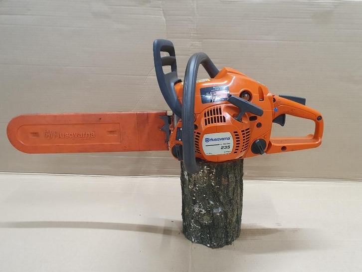 Husqvarna 235 E series X-Torq kettingzaag, Tuin en Terras, Hand-tuingereedschap, Zo goed als nieuw, Overige soorten, Ophalen of Verzenden