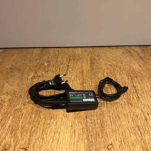SONY PSP-104 AC Adapter 5V-2A ( Origineel ), Audio, Tv en Foto, Opladers, Gebruikt, Verzenden