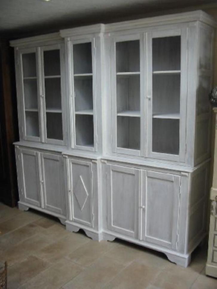 Zeer grote deels vitrine en opberg kast., Huis en Inrichting, Kasten | Vitrinekasten, Zo goed als nieuw, 150 tot 200 cm, Met plank(en)