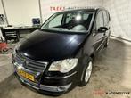 Volkswagen Touran 1.4 TSI Automaat/LEES TEKST, Stof, Gebruikt, 4 cilinders, Zwart