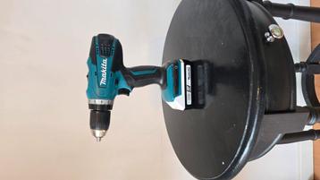 Makita 18v Boormachine, schroefmachine met accu Werk prima beschikbaar voor biedingen