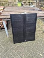 Zwarte kast deurtjes gratis af te halen, Antiek en Kunst, Antiek | Meubels | Kasten, Ophalen