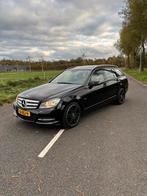 Mercedes-Benz C-Klasse C180 1e eig BE Estate Aut7 2012 Zwart, Auto's, Automaat, 1800 kg, Zwart, Zwart