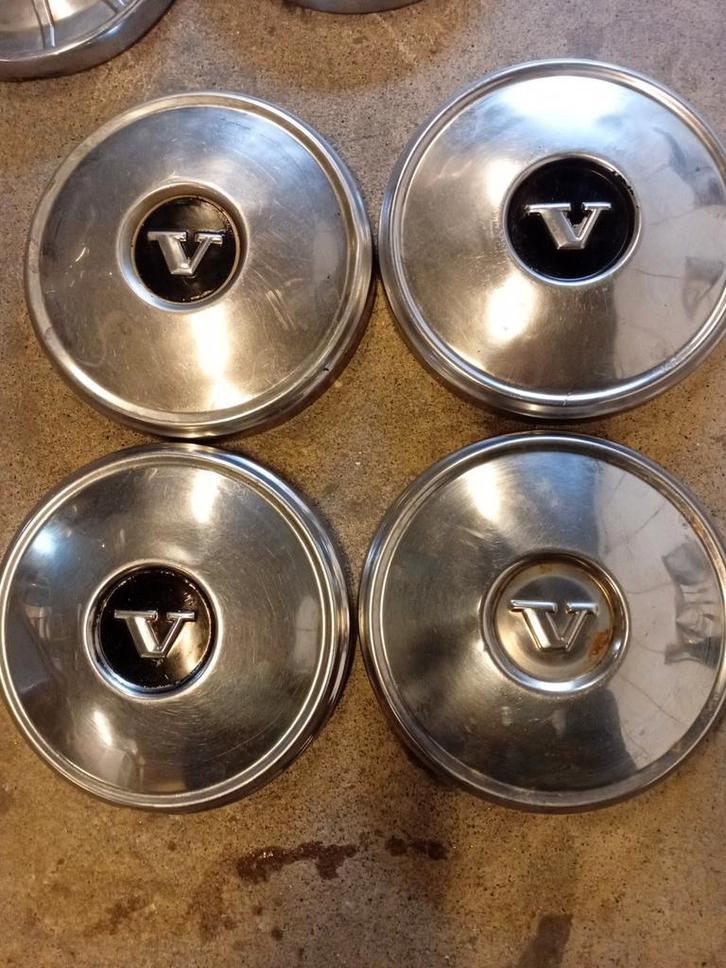 4 Volvo Amazon wieldoppen, Auto diversen, Wieldoppen, Gebruikt, Ophalen of Verzenden