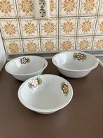 Drie vintage schalen Winterling Röslau Bavaria, Ophalen, Gebruikt, Schaal of Schalen, Overige stijlen