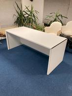 Hoge kwaliteit directiebureau, wit, Italiaans design, Ophalen, Gebruikt