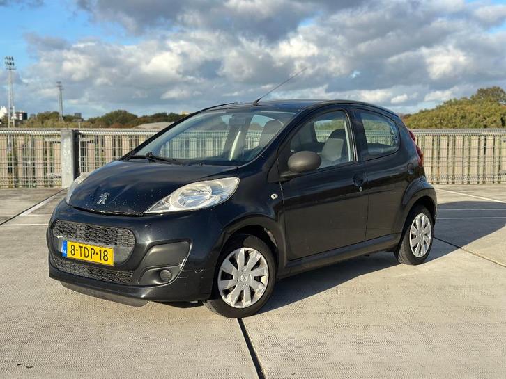 Peugeot 107 Zwart | 5DRS+AIRCO | 2014, Auto's, Peugeot, Particulier, ABS, Airbags, Airconditioning, Radio, Benzine, Euro 5, B