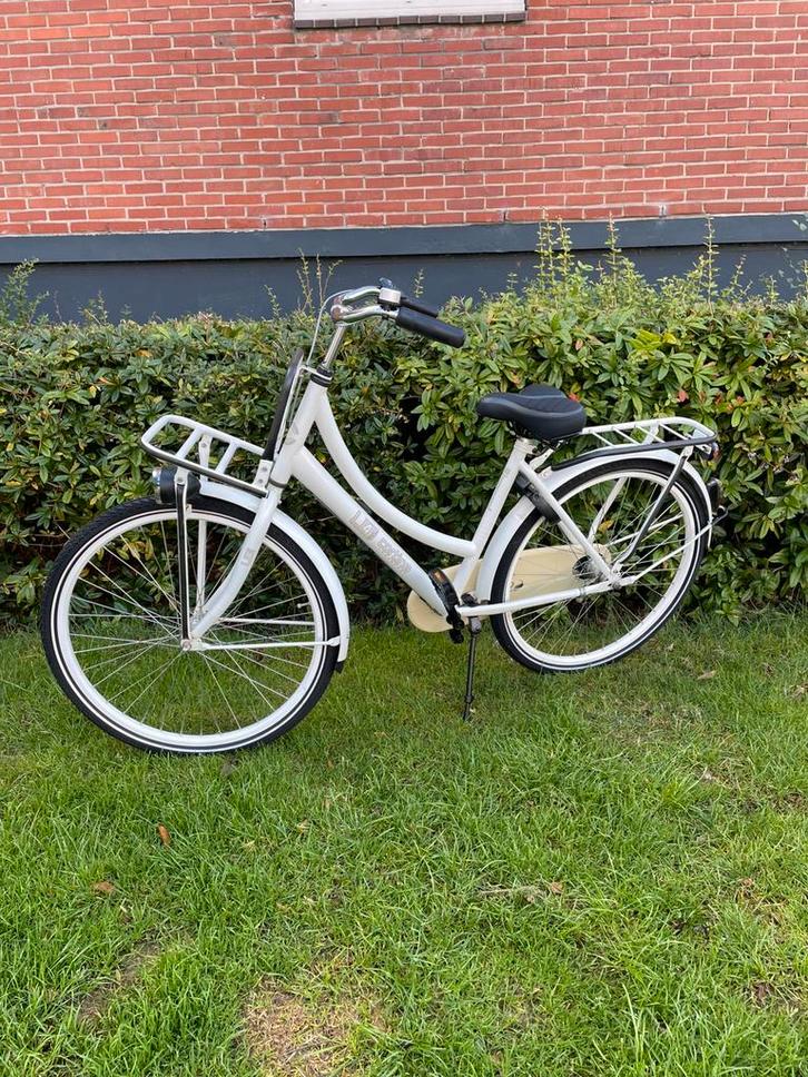 Cortina u4 meisjesfiets 26 inch framemaat 47 cm, Fietsen en Brommers, Fietsen | Meisjes, Zo goed als nieuw, 26 inch of meer, Versnellingen