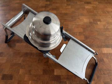 de Buyer Mandoline Revolution - Professionele julienne beschikbaar voor biedingen