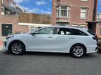 Kia Ceed Sportswagon 1.0 T-GDi DynamicLine Carplay Cruise Ca, Auto's, Kia, Gebruikt, Euro 6, Wit, Origineel Nederlands
