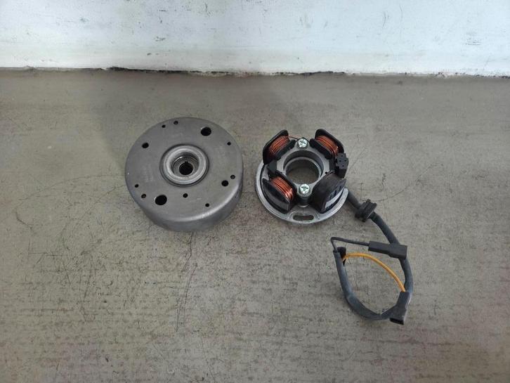 Tomos A35/A52 Elektronische Ontsteking + Vliegwiel Origineel, Motoren, Accessoires | Overige, Zo goed als nieuw, Ophalen of Verzenden