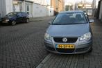 Volkswagen Polo 1.4 55KW 2006 Grijs, Auto's, Voorwielaandrijving, 74 pk, Origineel Nederlands, Bedrijf