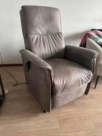 Relax fauteuil Oskar / Sta-op stoel, 2 jaar oud, Ophalen, Zo goed als nieuw, 50 tot 75 cm, Leer
