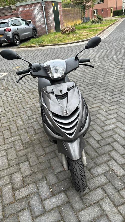 Piaggio zip 50cc 4T 3V, Fietsen en Brommers, Scooters | Piaggio, Gebruikt, Zip, Ophalen