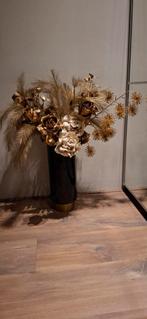 Goud zwart vaas met bloemen, Ophalen, Zo goed als nieuw