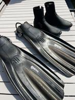 Mares avanti superchannel buitenvinnen + duiklaars mt 41/42, Watersport en Boten, Ophalen, Zwem- of Duikvliezen