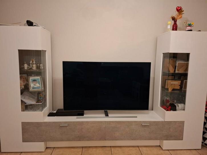 Modern TV-meubel met vitrinekasten, Huis en Inrichting, Complete inboedels, Ophalen of Verzenden