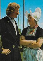 Volendam klederdracht ongelopen ansichtkaart ( 1366 ), Ophalen of Verzenden, 1980 tot heden, Ongelopen, Noord-Holland