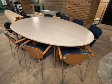 Vergadertafel 270 x 180 cm Ei vorm beschikbaar voor biedingen