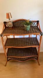Rotan rek, gaaf en goede kwaliteit!, Huis en Inrichting, Woonaccessoires | Etagères, Ophalen of Verzenden, Zo goed als nieuw