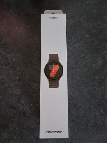 Samsung Galaxy Watch 7 smartwatch 40mm beschikbaar voor biedingen