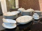 Bavaria servies met goud motief, Ophalen