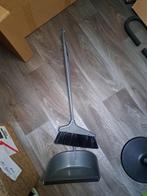Veger en blik met steel, Ophalen of Verzenden, Bezem of Borstel