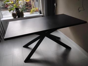 HPL rechte zwarte eettafel met spinpoot 160x90cm beschikbaar voor biedingen
