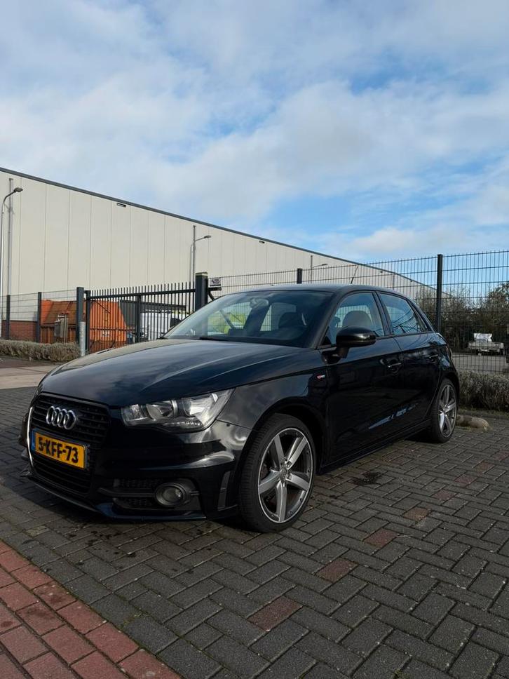 Audi A1 1.2 Tfsi Sportback S-Line Zwart, Auto's, Audi, Particulier, A1, ABS, Airbags, Airconditioning, Alarm, Bluetooth, Boordcomputer