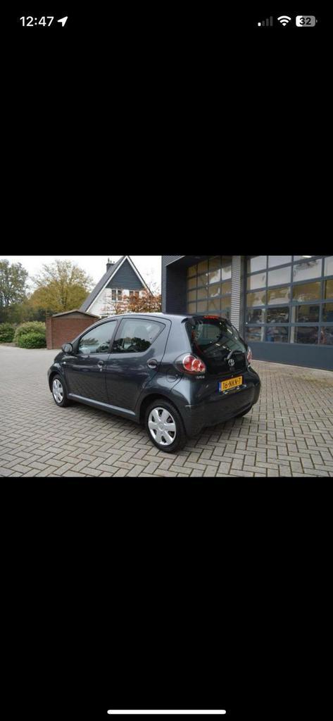 Toyota Aygo 1.0 12V Vvt-i 5DRS 2010 Grijs, Auto-onderdelen, Accu's en Toebehoren, Toyota, Gebruikt, Ophalen of Verzenden