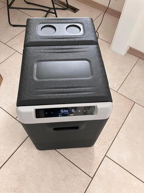 Duo compressor koelbox 41 liter, Caravans en Kamperen, Koelboxen, Zo goed als nieuw, Koelbox, Compressor, Ophalen