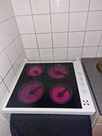 Indesit Keramische Vrijstaande Kookplaat met 5punt stekker!, Keramisch, Zo goed als nieuw, Vrijstaand, 4 kookzones