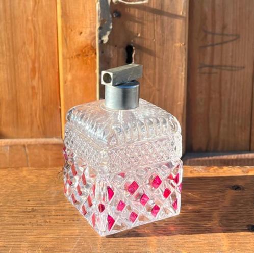 Parfum fles verstuiver oud origineel 6,5 x 7 x 11 cm, Antiek en Kunst, Antiek | Glas en Kristal, Ophalen of Verzenden