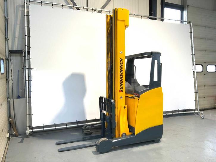 Jungheinrich ETV 214 - 7.7M Triplex, Free-Lift, Side-Shift -, Zakelijke goederen, Machines en Bouw | Heftrucks en Intern transport