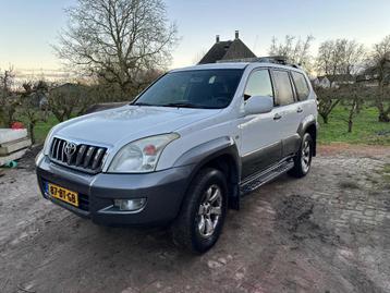 Toyota Land Cruiser 3.0 D-4d 5D VX SRB 2005 beschikbaar voor biedingen