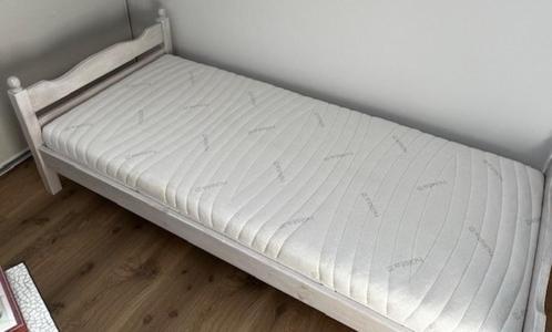 1-persoons ledikant + 2 kastjes, massief hout, white wash, Huis en Inrichting, Slaapkamer | Complete slaapkamers, Gebruikt, Eenpersoons