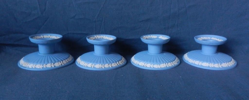4 blauwe blue jasperware Wedgwood kandelaars 1975/76 h. 4,7, Ophalen of Verzenden
