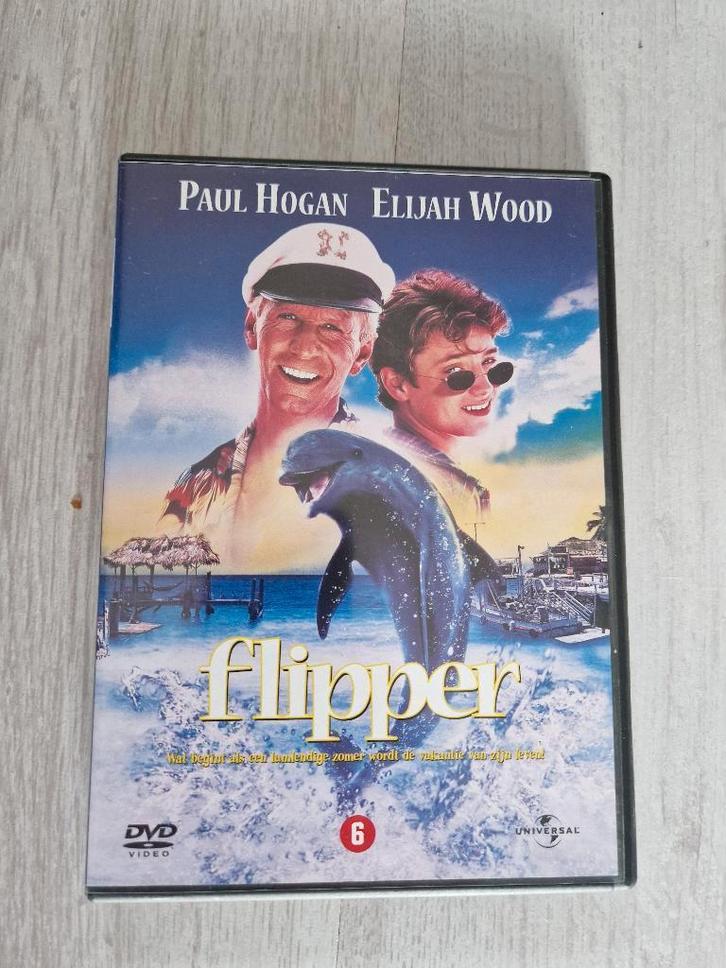 DVD Flipper (1996) - Elijah Wood/Paul Hogan, Cd's en Dvd's, Dvd's | Avontuur, Zo goed als nieuw, Vanaf 6 jaar, Ophalen